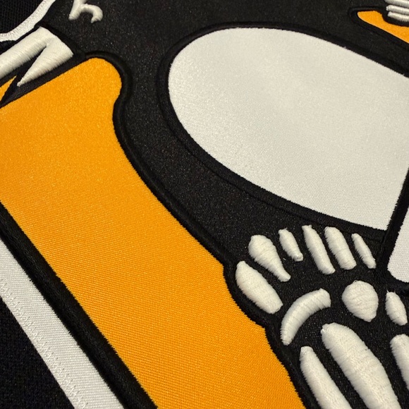 Adidas NHL Pittsburgh Penguins Erik Karlsson Jersey - Picture 3 of 8